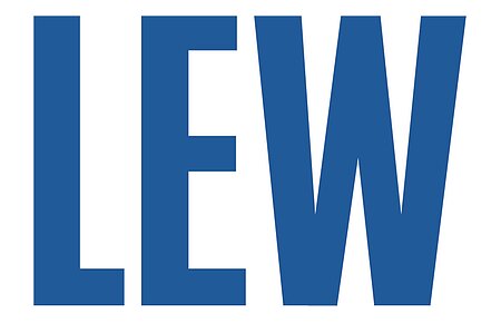 Logo der Lechwerke AG: drei Großbuchstaben L, E und W in blauer Farbe auf weißem Hintergrund.